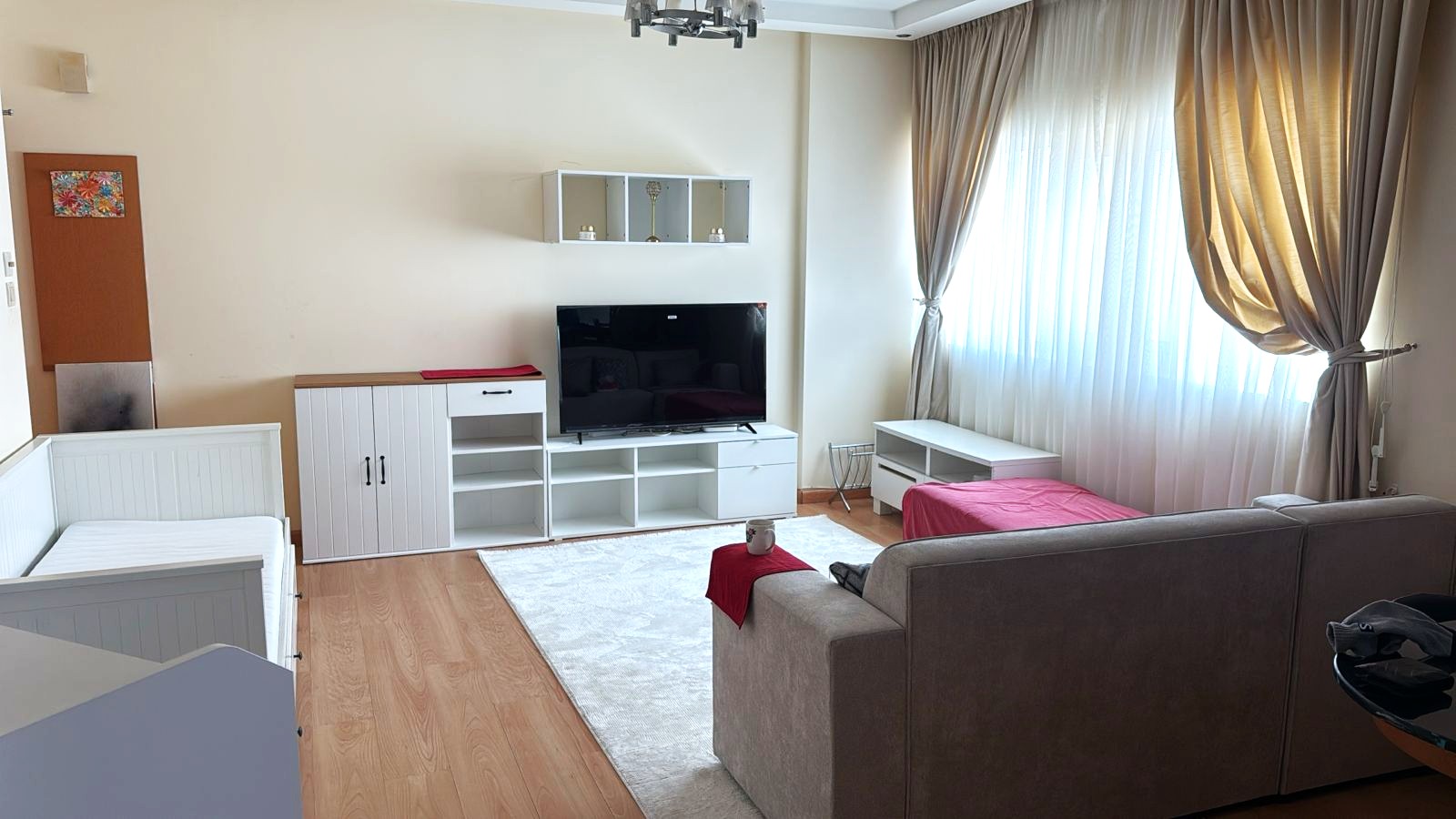 Fully Furnished Apartment for Rent in Sanabis