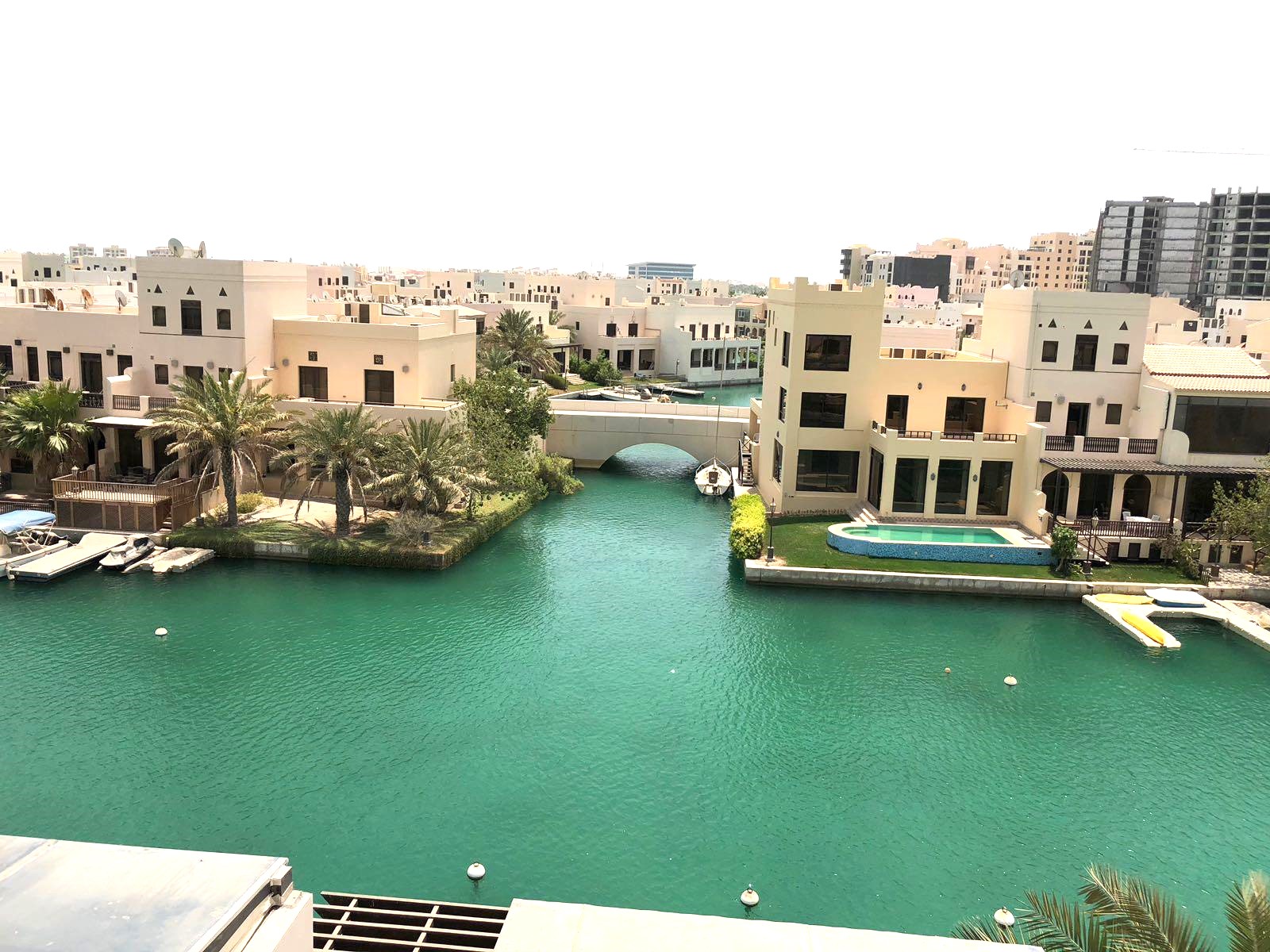 Beautiful Fully Furnished Luxury Villa in Flaoting City, Amwaj 