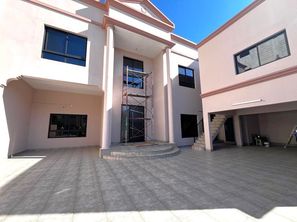 Residential / Commercial Villa for Sale in Tubli 