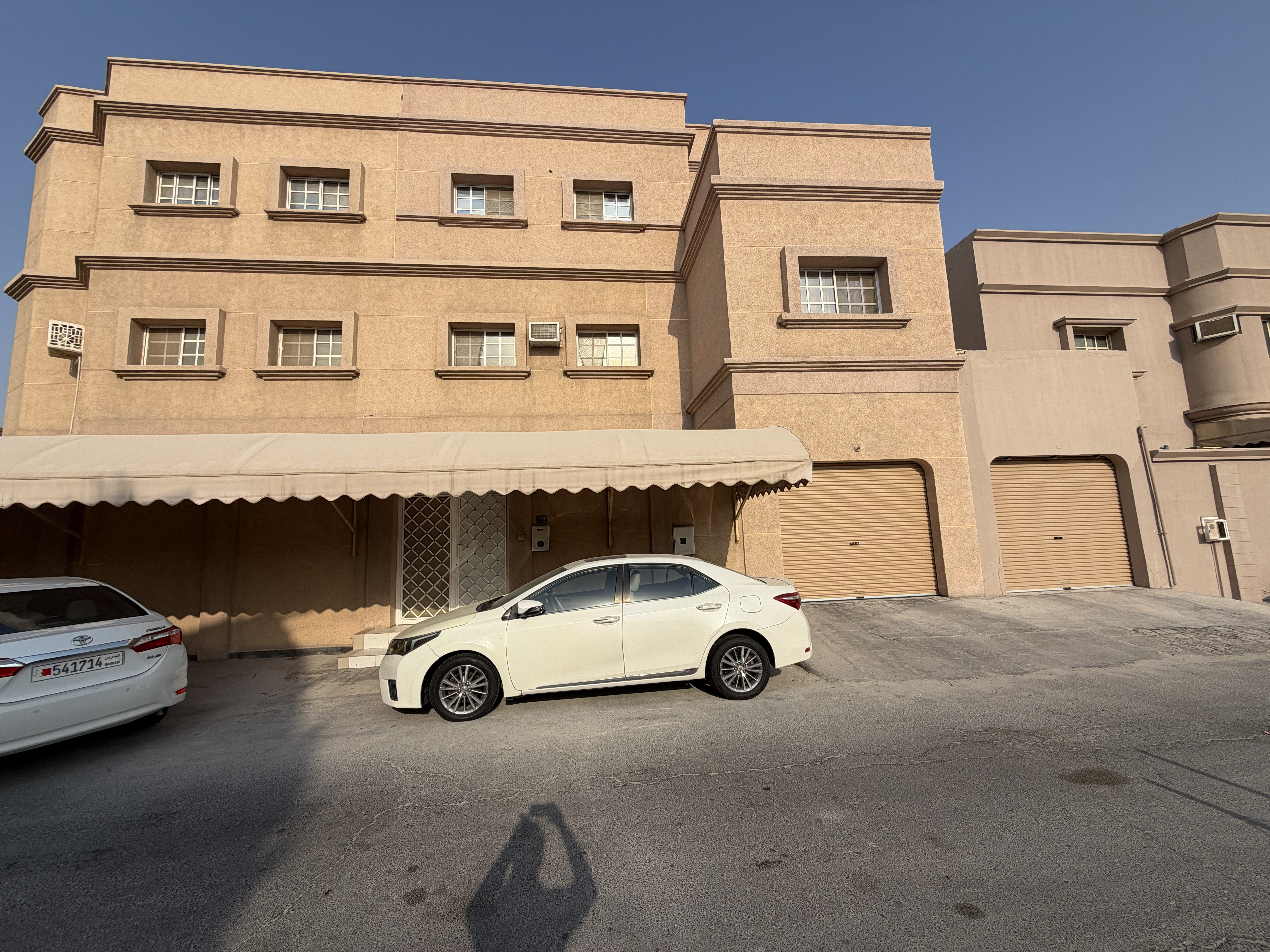 Semi Furnished Villa for Rent in Arad 
