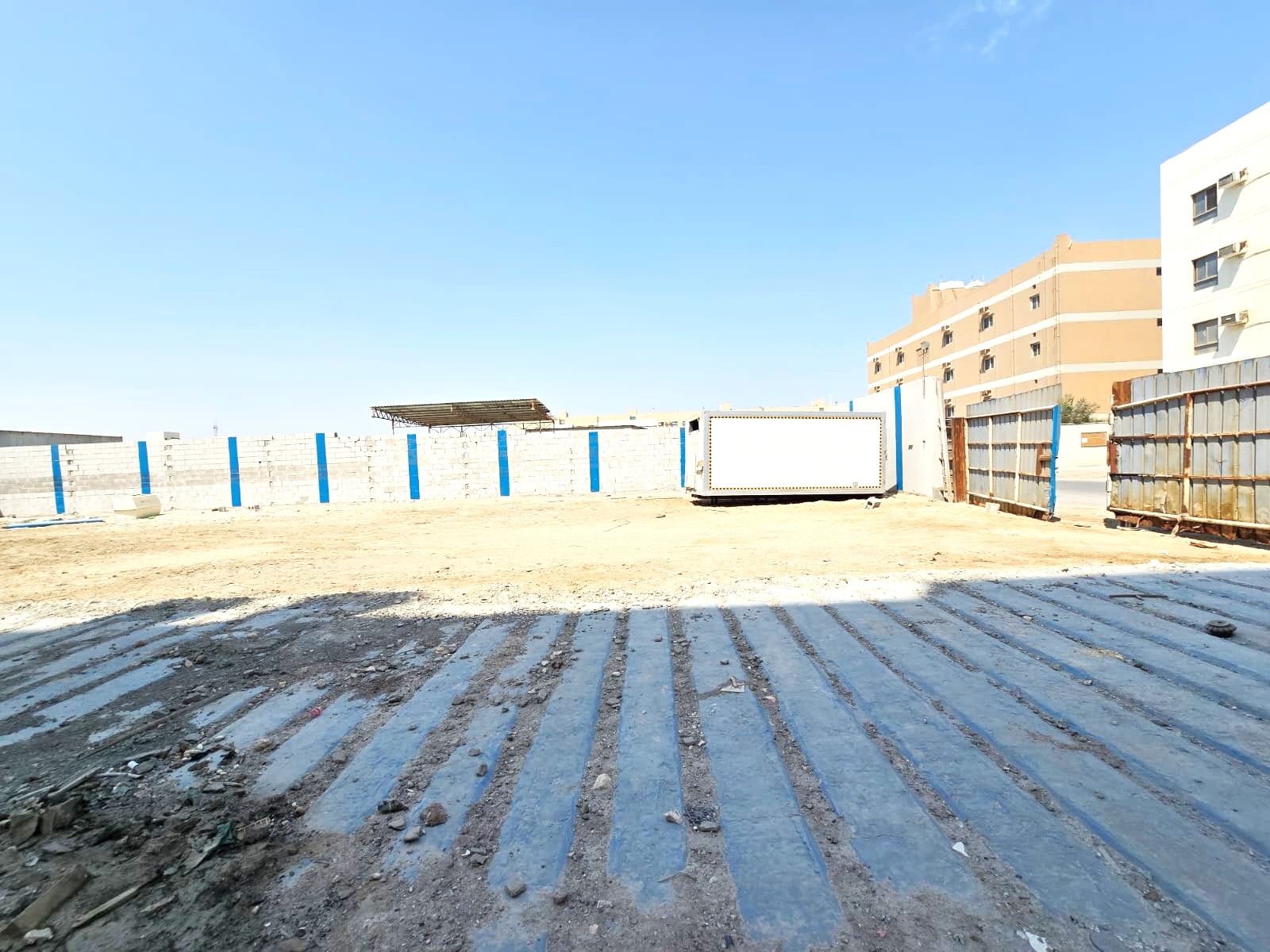 Industrial Yard for Rent in Ras Zuwaid