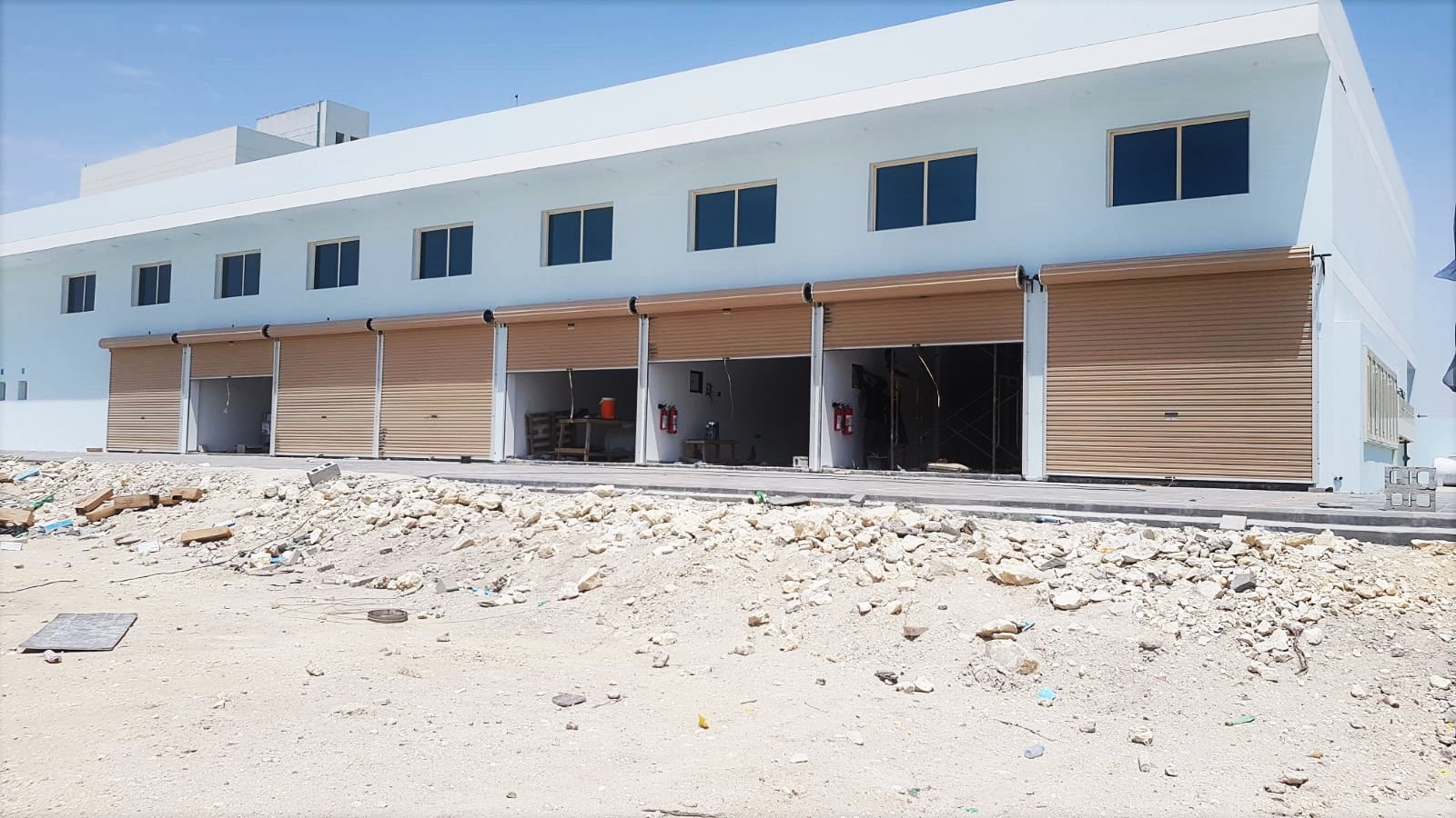 Commercial Shop with Mezzanine