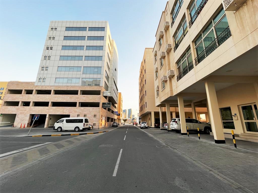 Residential Apartment Building for Sale in Burhama