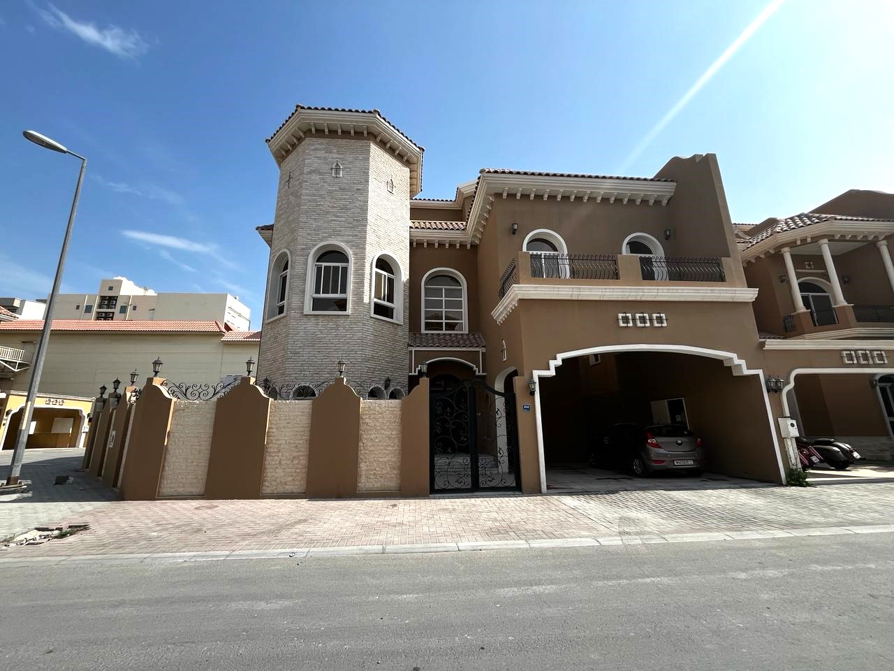 European Style luxury villa for sale in janabiya