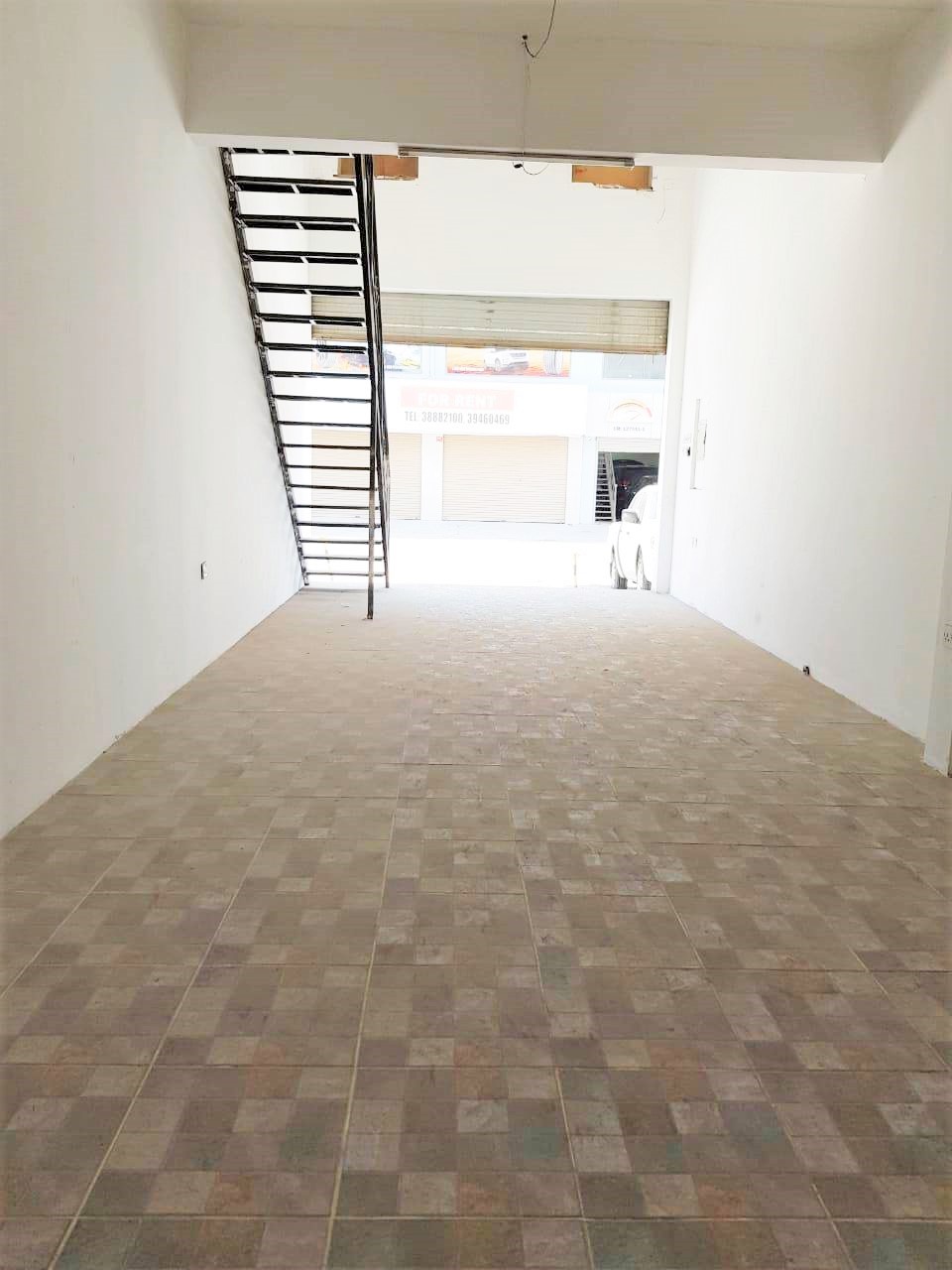 Commercial Shop with Mezzanine for Rent in Tubli