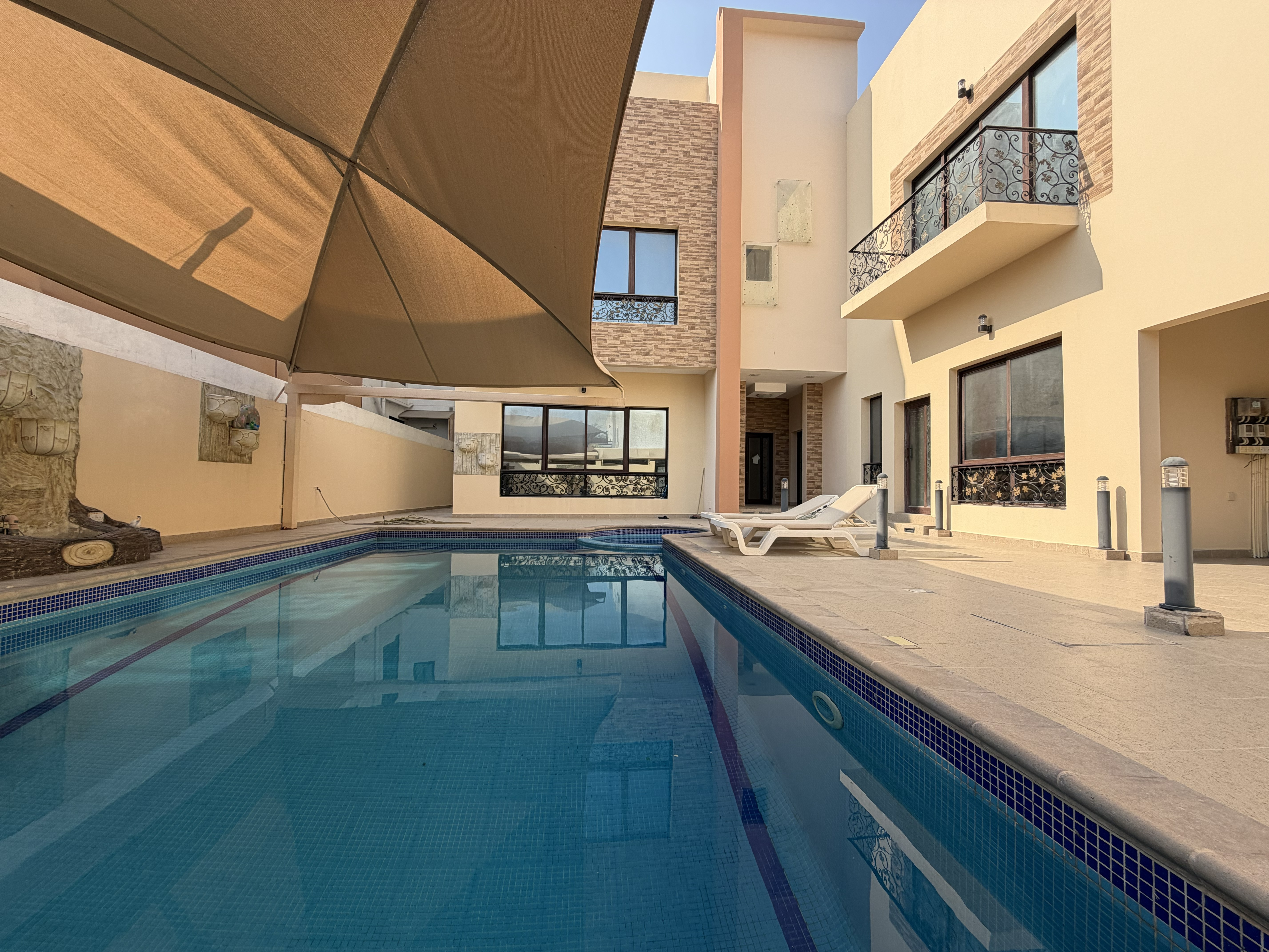 Luxurious Pool Villa for Sale in Tubli 