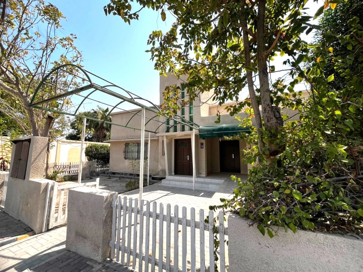 Beautiful 3 BHK Garden Villa for Rent in Salmaniya
