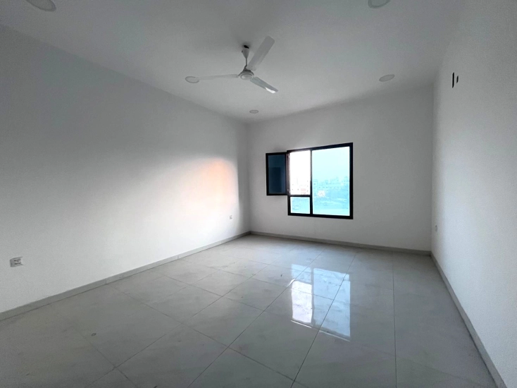 Commercial Apartment for Rent in Al Daih
