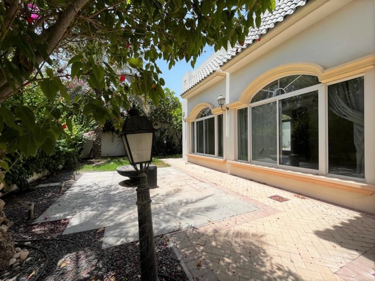 Compound Villa for Rent in Hamala,