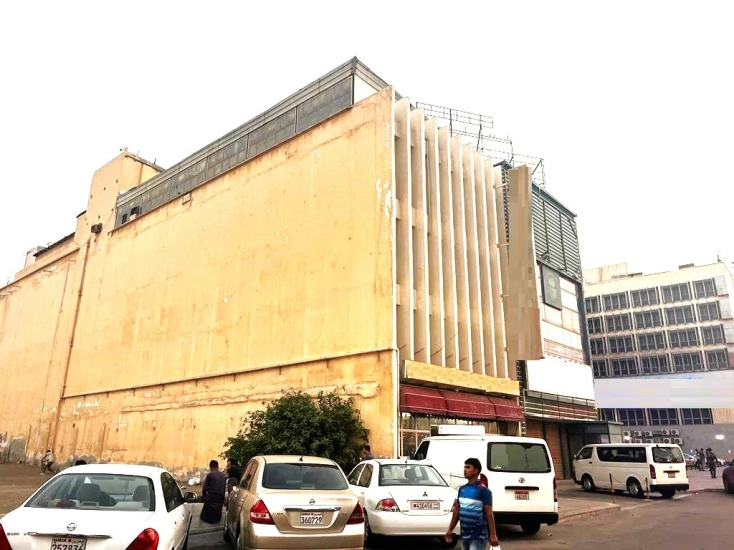 Hotel Building for Sale with Good Income