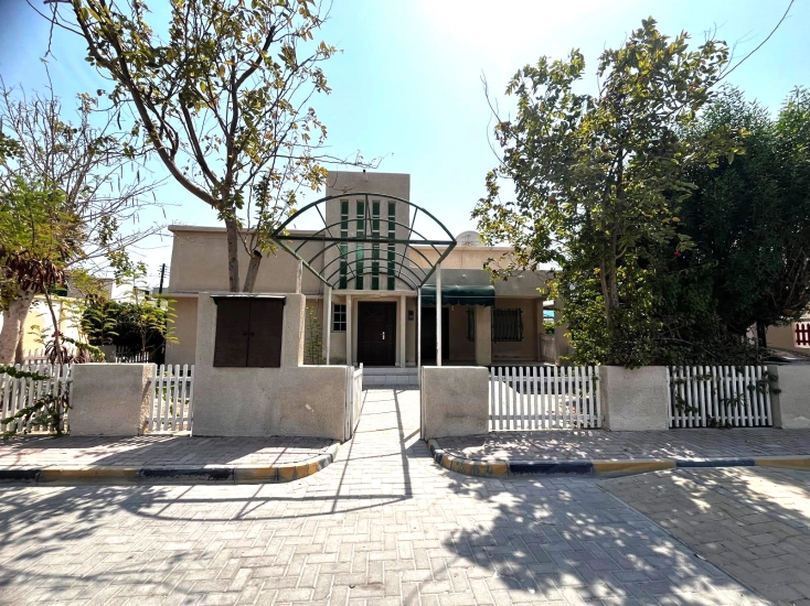 Beautiful 3 BHK Garden Villa for Rent in Salmaniya 