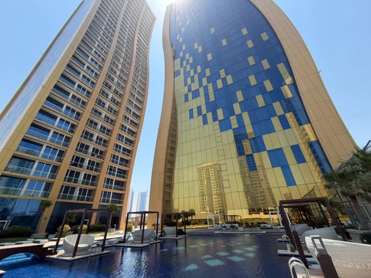 Super Luxurious Apartment in Catamaran Tower, Seef
