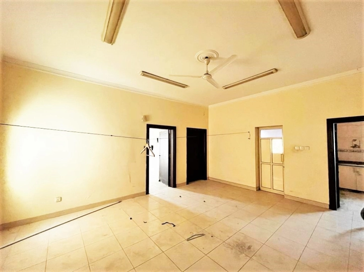 Residential Flat for Rent in Sanad , behind Bahrain Pride