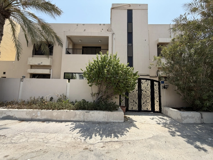 Semi Furnished Villa for Rent in Al Hajiyat