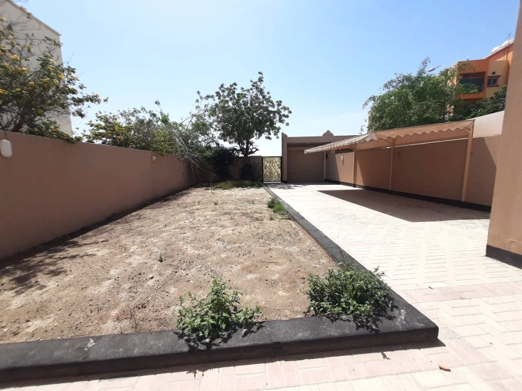 Compound Villa for Rent in Salmaniya