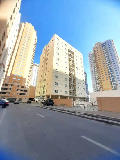 10 Storey Building for Sale in Juffair