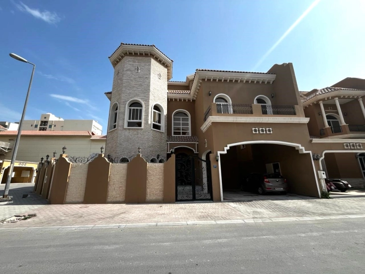 European Style luxury villa for sale in janabiya