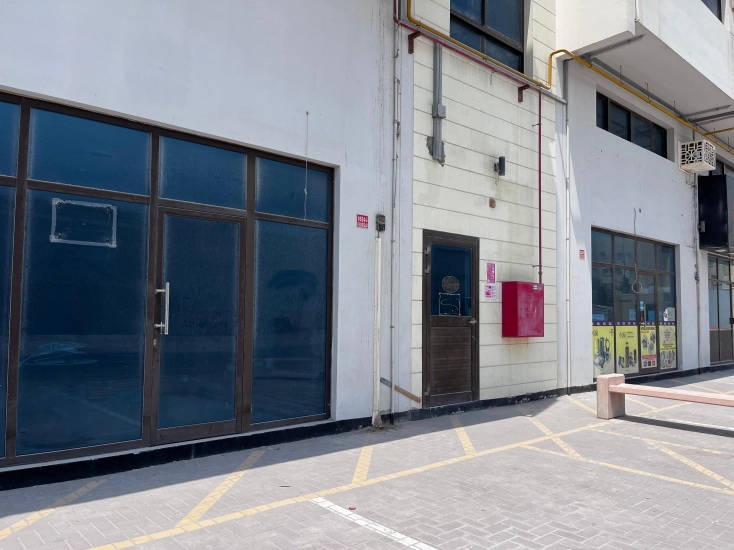 Commercial Shop with Mezzanine in Ras Zuwaid 