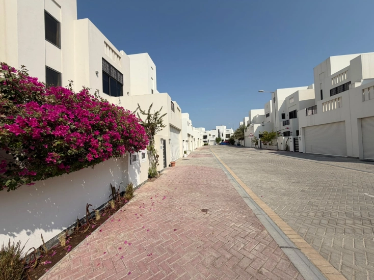 Fully furnished Luxury Villa in Diyar Al muharraq 