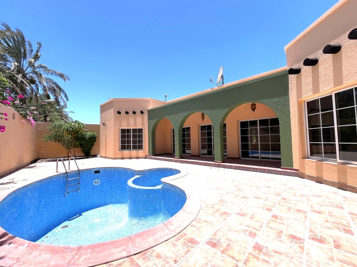 Semi Furnished Luxury villa for Rent in janabiya