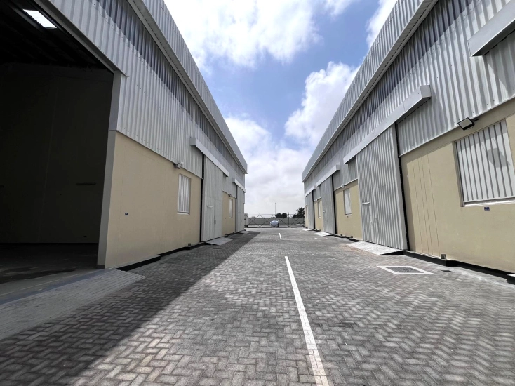 Standard Warehouse / Workshop / Factory for Rent 